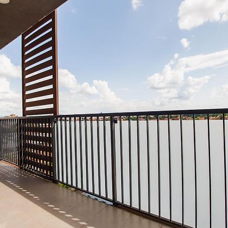 Sunny View 2 Bedroom Central Apartment Oradea Exterior foto